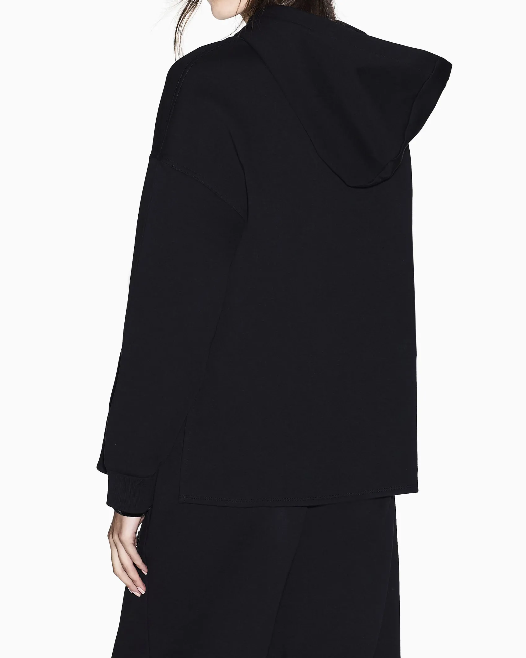 Felpa con cappuccio Armani Exchange nera in misto cotone con logo in rilievo