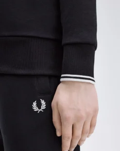 Felpa Fred Perry nera girocollo con bordino bianco sulla manica