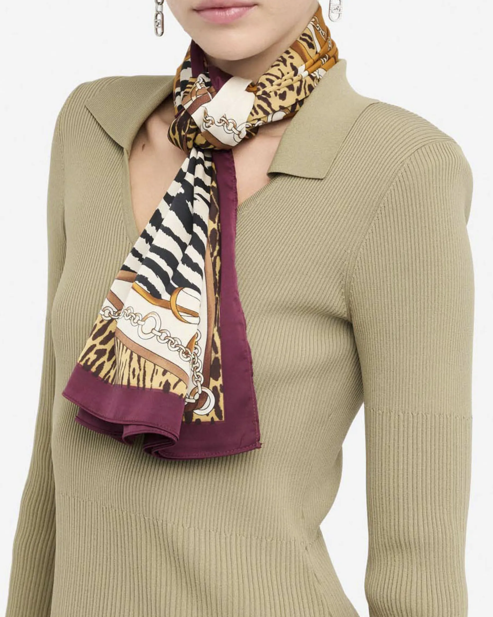 Foulard Liu Jo Accessories bordeaux con motivo patchwork animalier