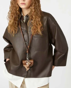Giacca a camicia marrone in pelle Weekend Max Mara con taschino sul petto