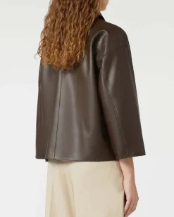 Giacca a camicia marrone in pelle Weekend Max Mara con taschino sul petto