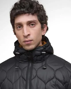 Giacca Barbour Re-Engineered Hooded Spey nera in nylon ad onde con cappuccio