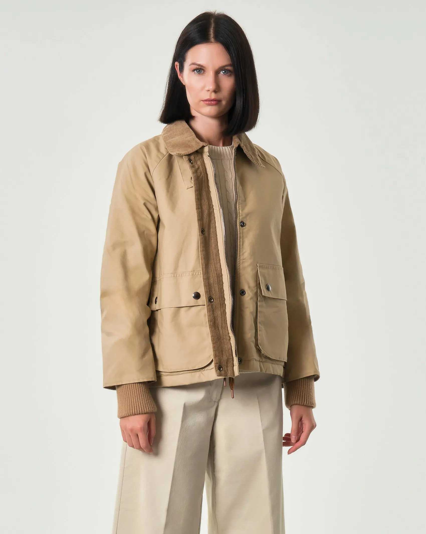 Giacca beige Hlo! in cotone con colletto e profili in velluto abbinato a coste
