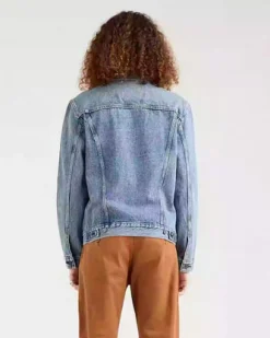 Giacca Levi's Trucker in denim lavaggio chiaro super stone washed