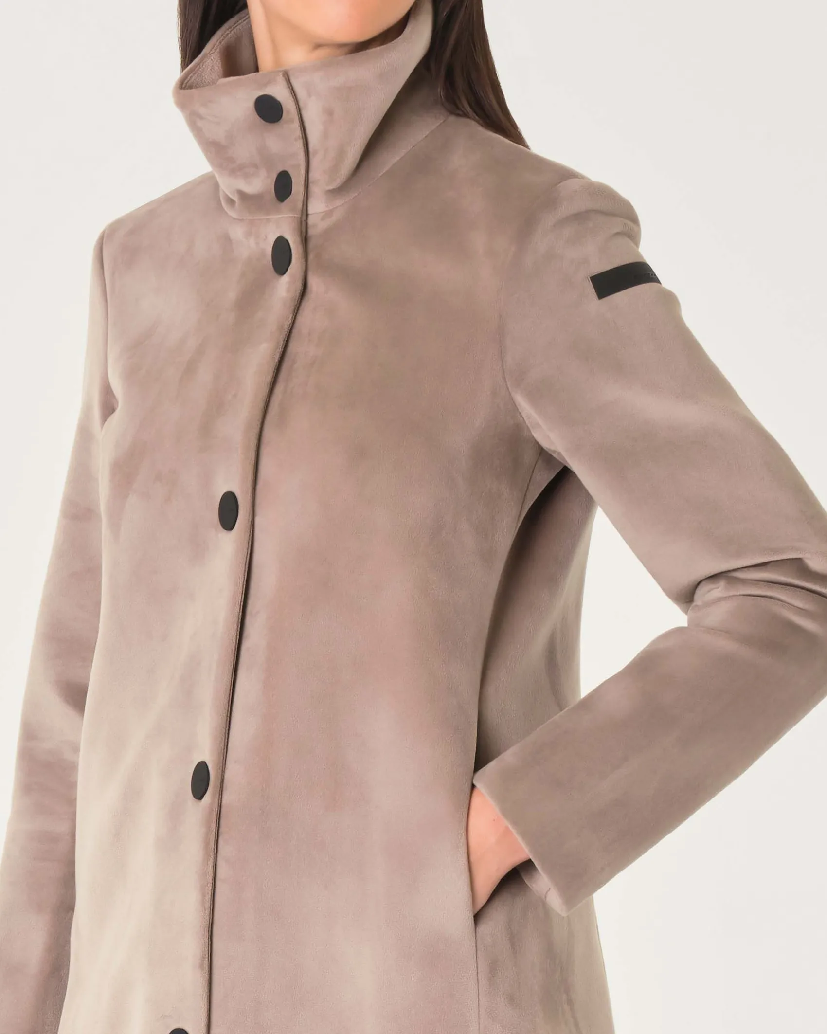 Giaccone Velvet in jersey di velluto color taupe con colletto in piedi
