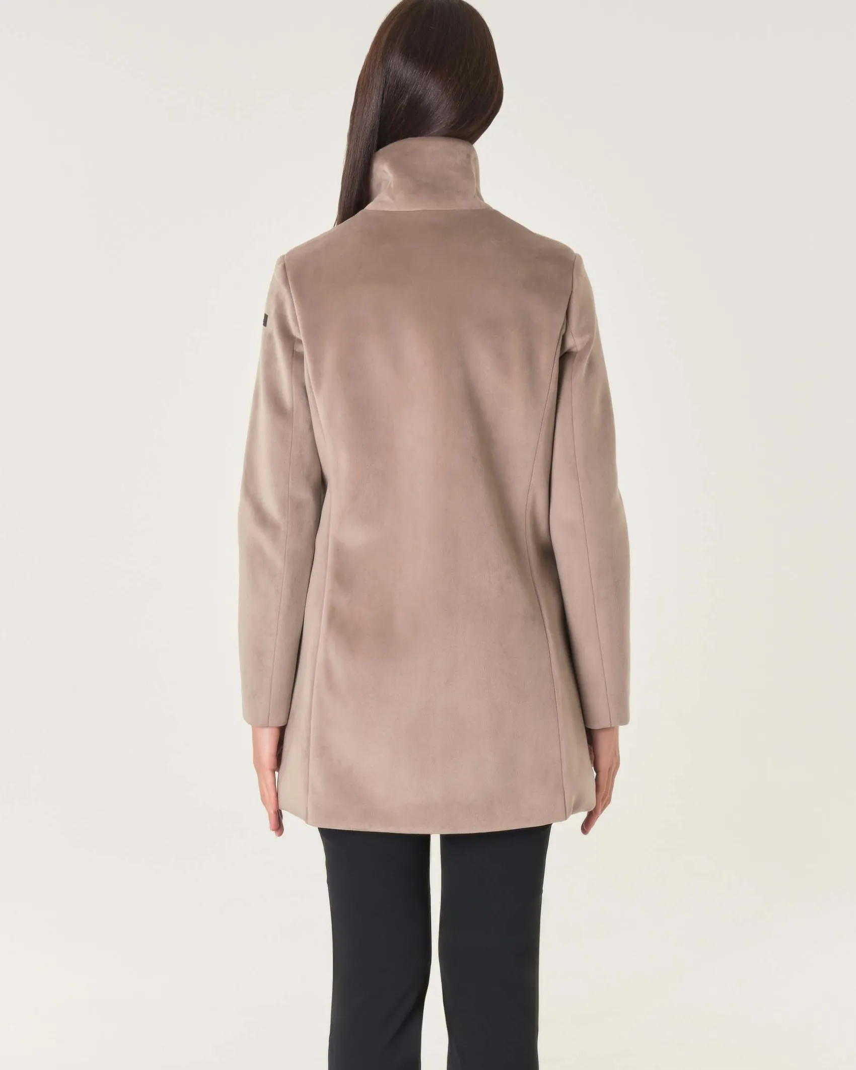 Giaccone Velvet in jersey di velluto color taupe con colletto in piedi