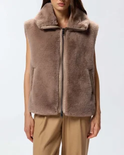 Gilet color noce Pinko in ecopelliccia con maniche ad aletta e profili in similpelle tono su tono