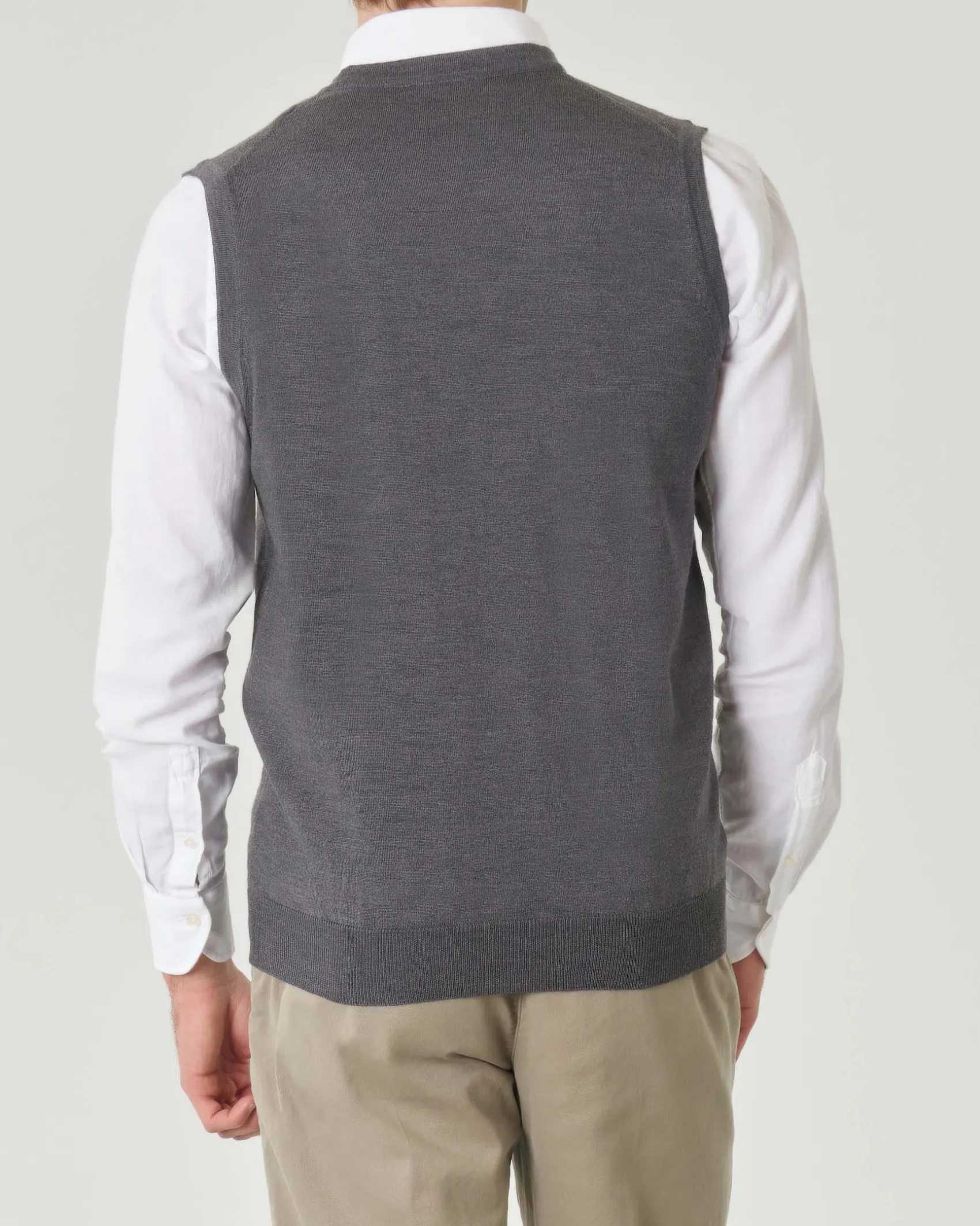 Gilet Pellizzari grigio medio in pura lana merino con chiusura a bottoni