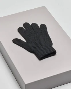 Guanti Levi's nero tinta unita con piccola etichetta rossa porta logo e sistema touch screen