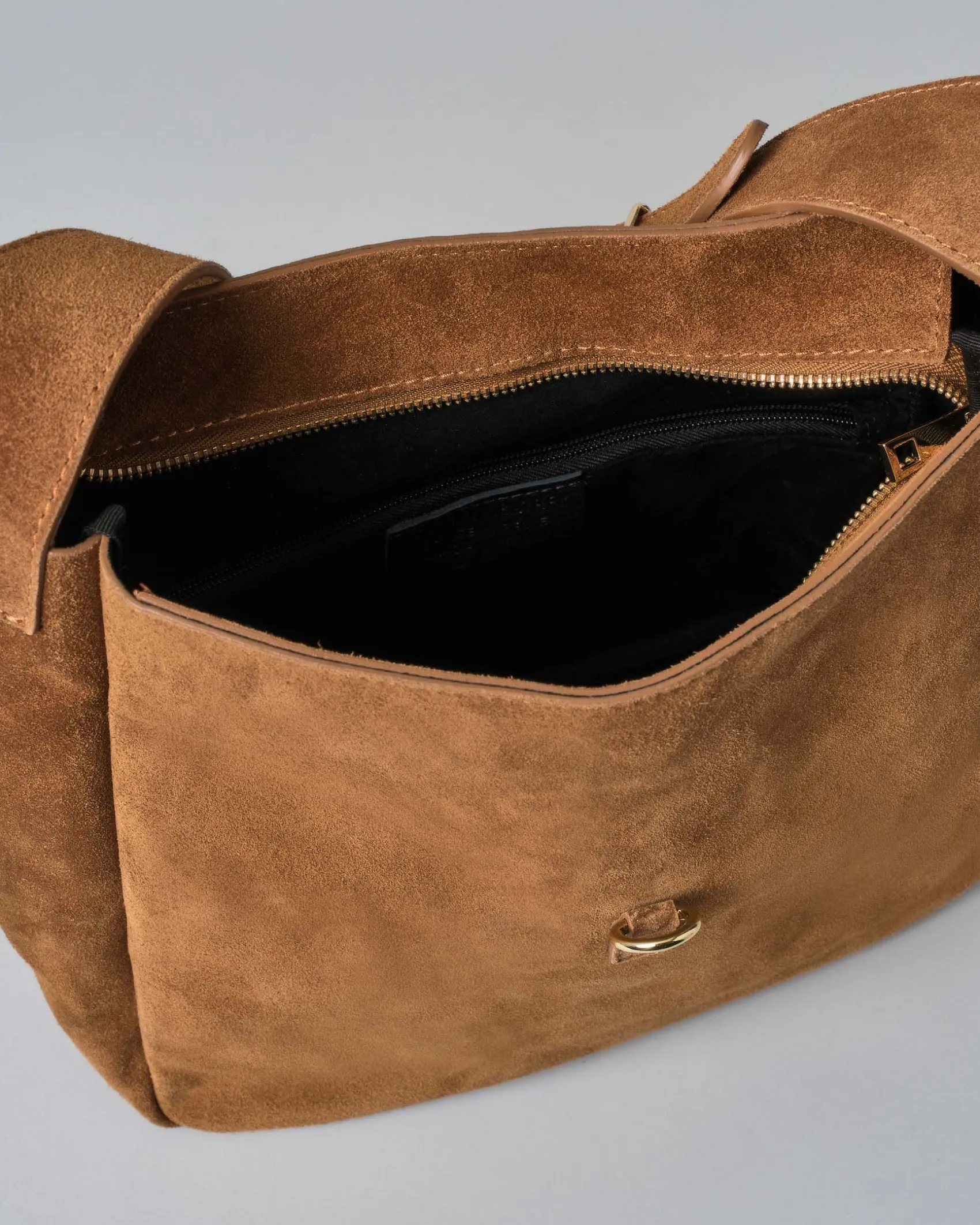 Hobo bag Hlo! color cuoio in suede con chiusura a moschettone