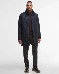 Impermeabile Barbour Wax Mac blu con colletto in velluto
