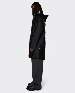 Impermeabile Long Jacket nera con cappuccio dalla finitura metallica