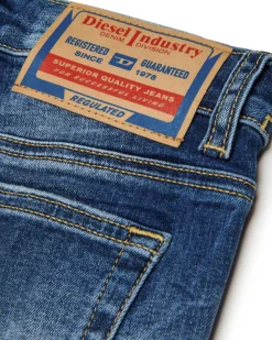 Jeans 2010-J Diesel lavaggio medio stone washed slim-fit