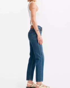 Jeans Levi's® 501 cropped blu stone washed in cotone stretch dalla linea straight