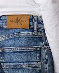 Jeans straight Calvin Klein a lavaggio chiaro stone washed in cotone stretch