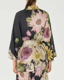 Kimono lungo Daisy nero in tessuto satin e chiusura con cintura