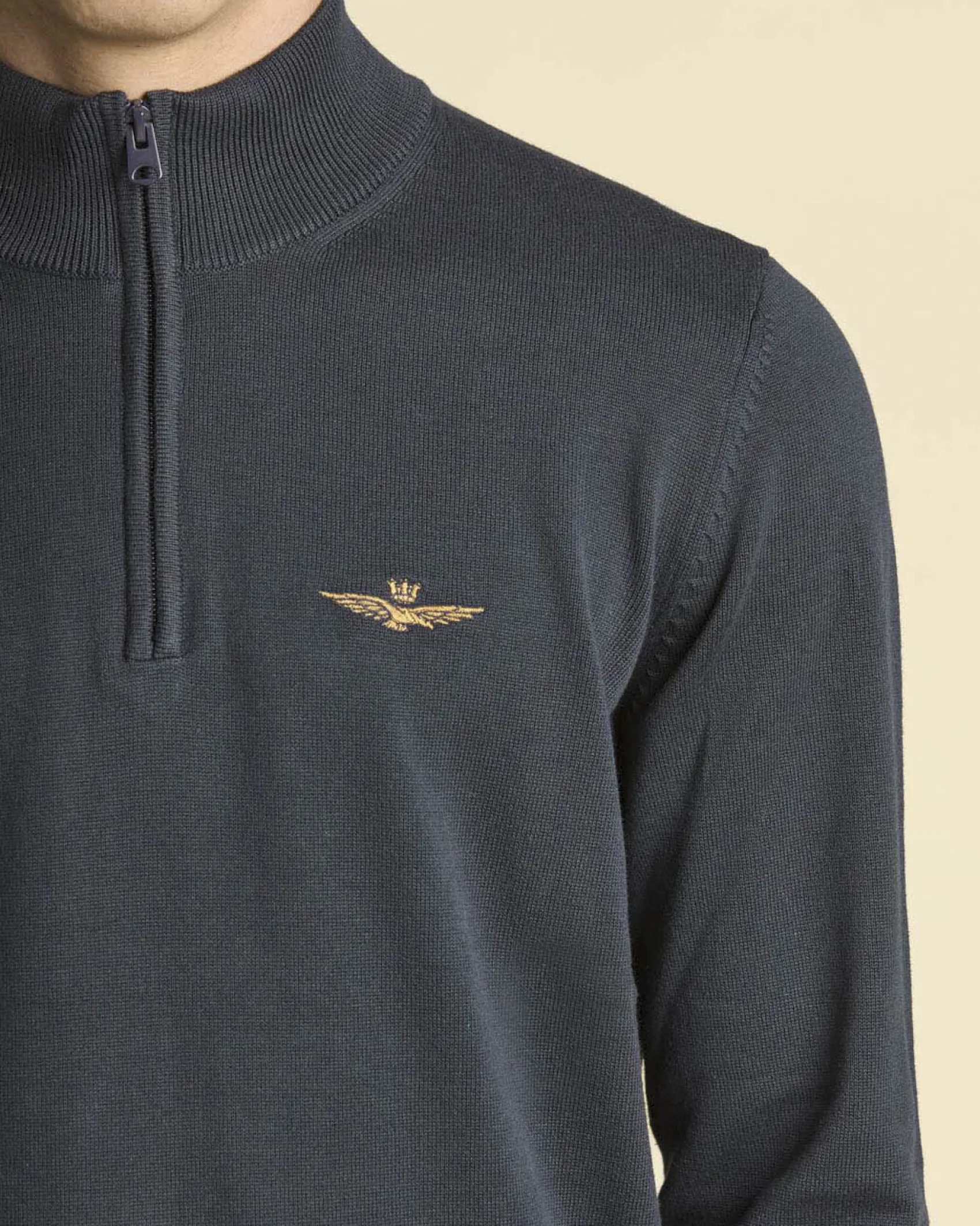 Maglia Aeronautica Militare blu in puro cotone con chiusura a mezza zip