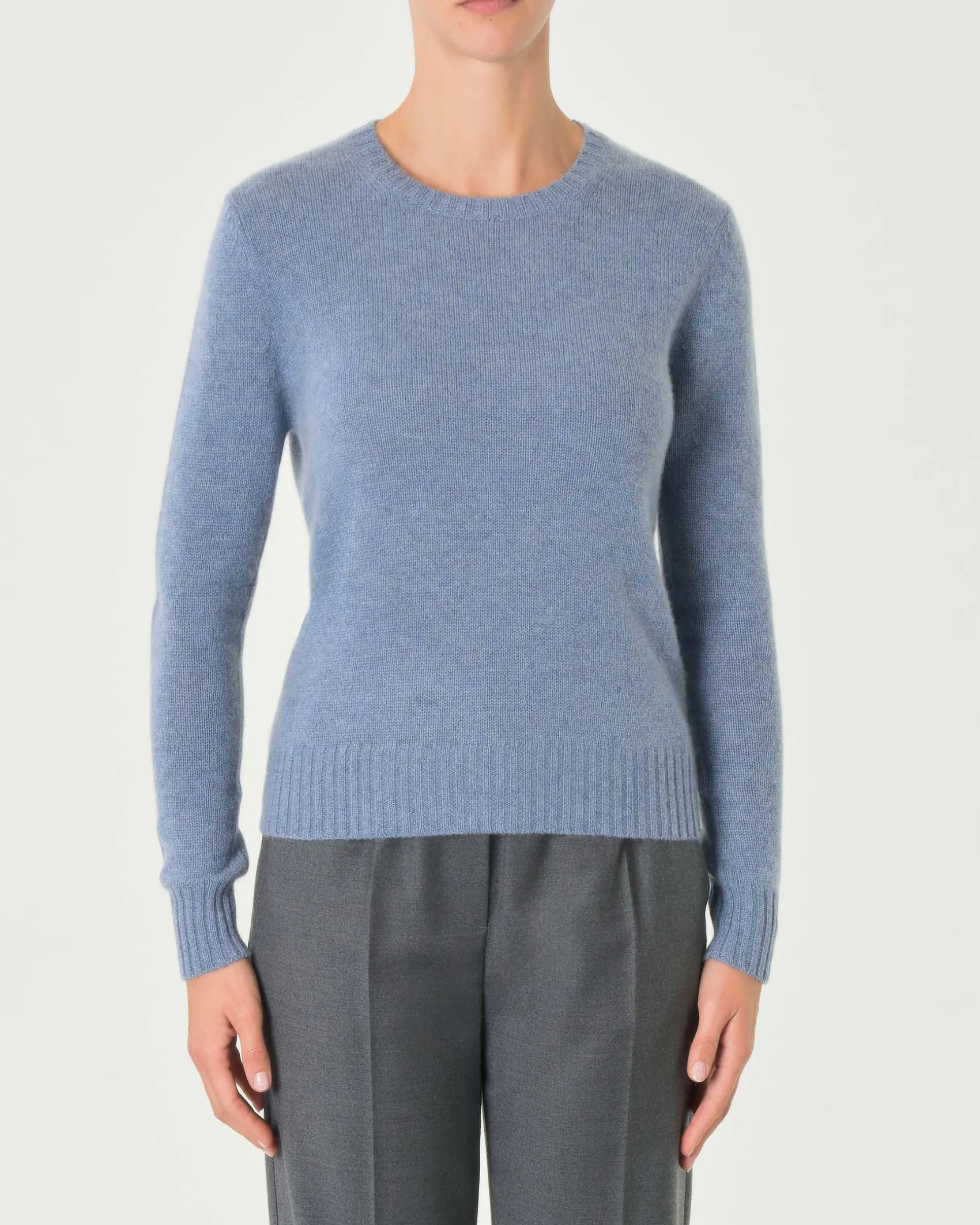 Maglia azzurro denim girocollo in puro cashmere
