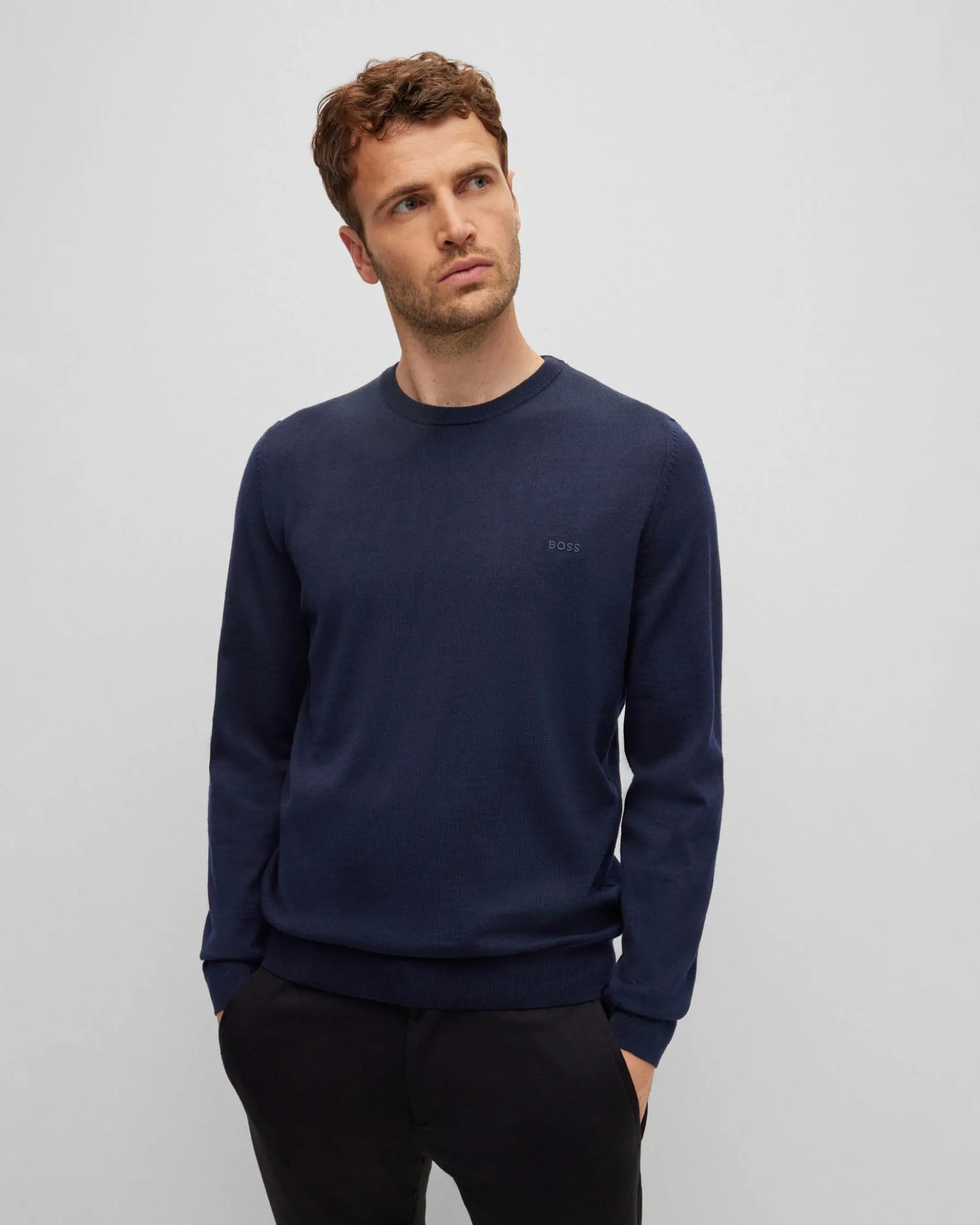 Maglia Boss blu girocollo in pura lana vergine