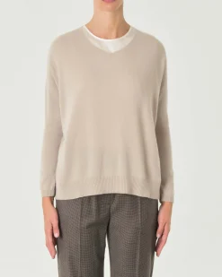 Maglia boxy beige in puro cashmere con scollo a V