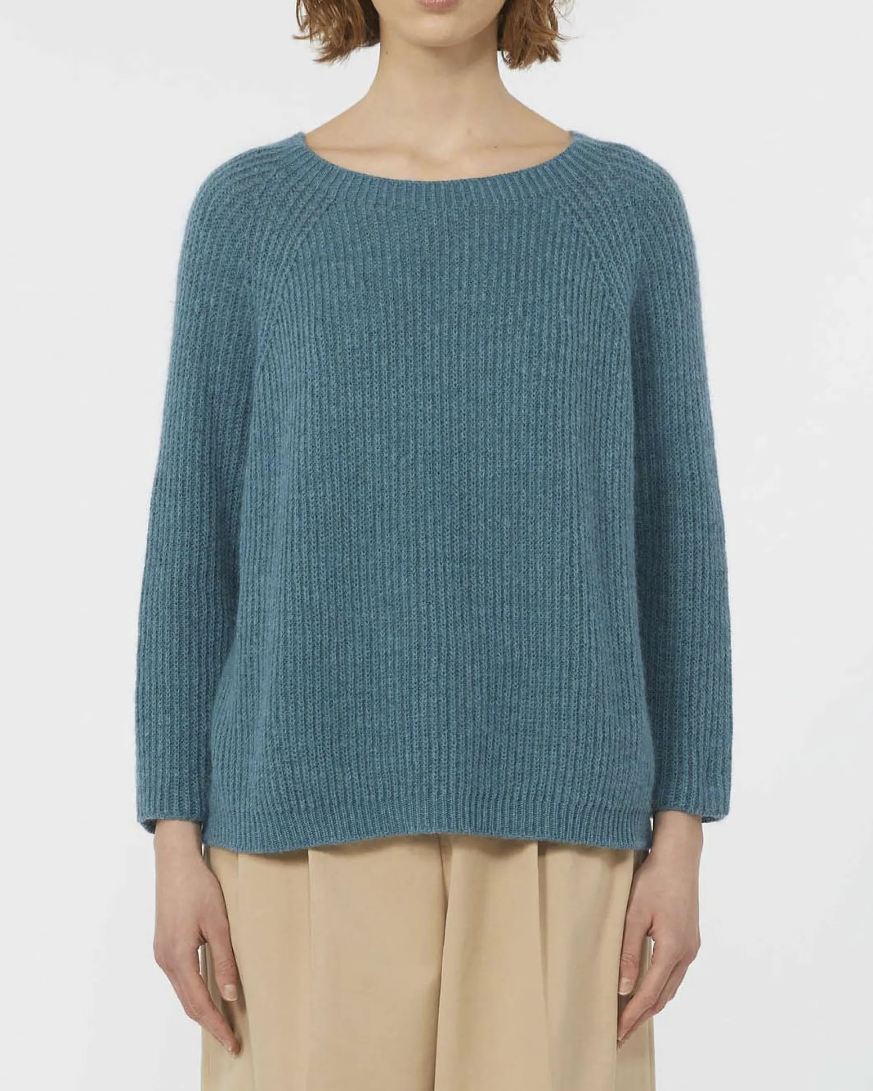 Maglia color ottanio Weekend Max Mara in misto mohari a coste con maniche raglan