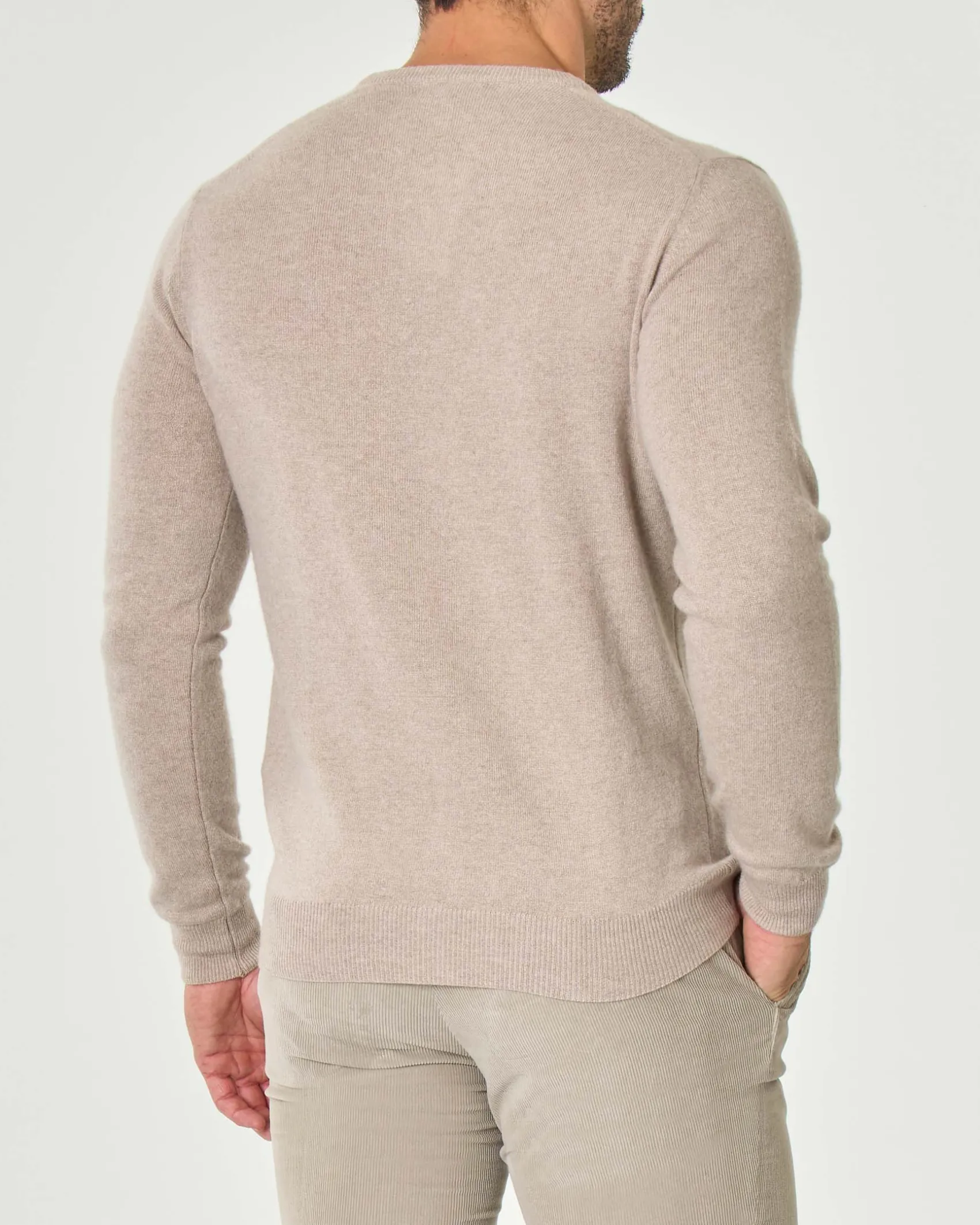 Maglia girocollo Ashki.i avorio in misto lana e cachemire