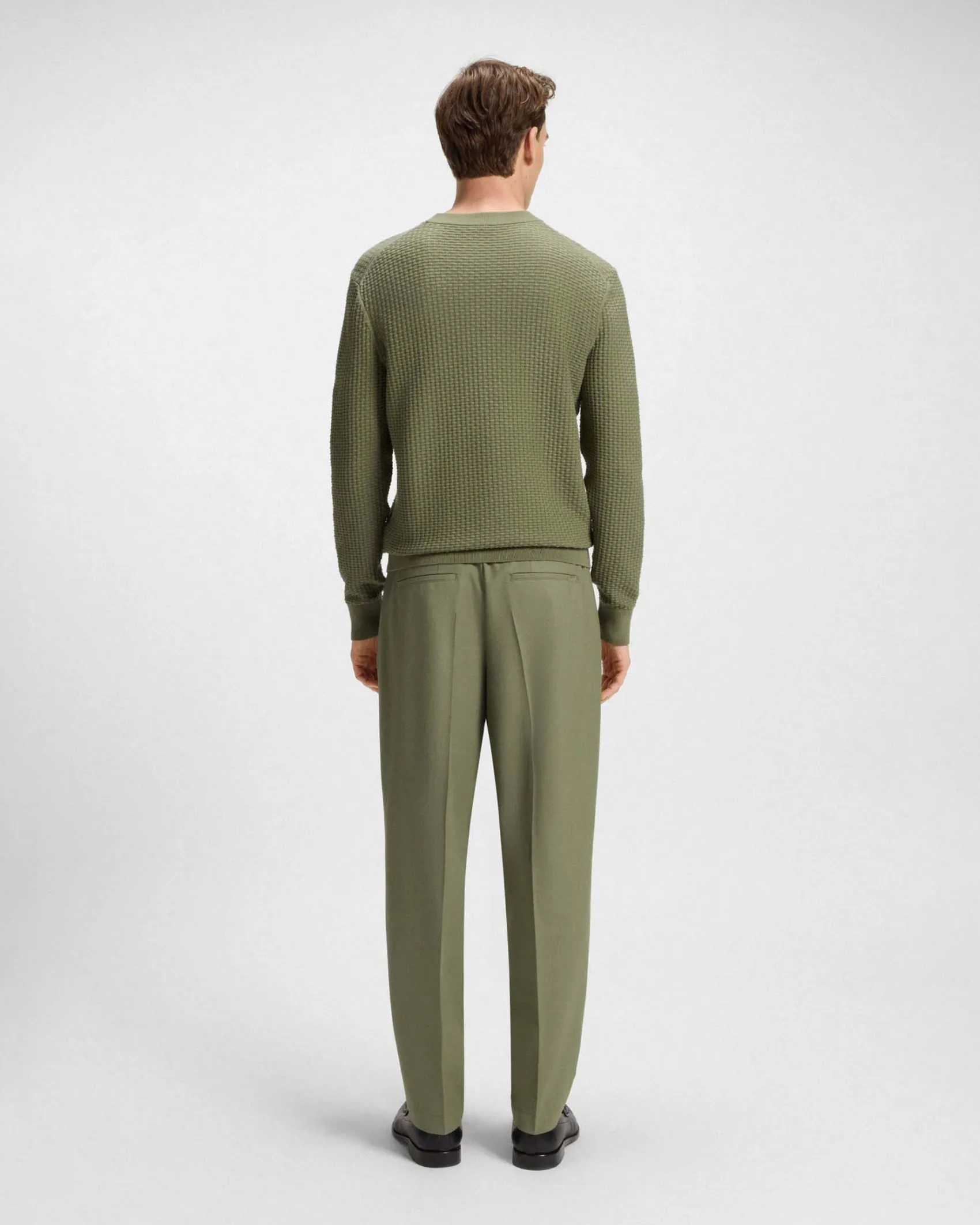 Maglia girocollo Boss verde militare in puro cotone punto canestro