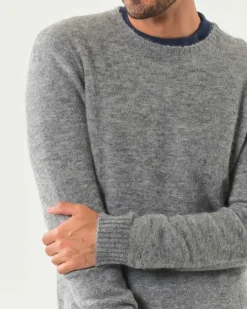 Maglia girocollo MC2 Saint Barth grigia in alpaca con logo ricamato in tono sul petto