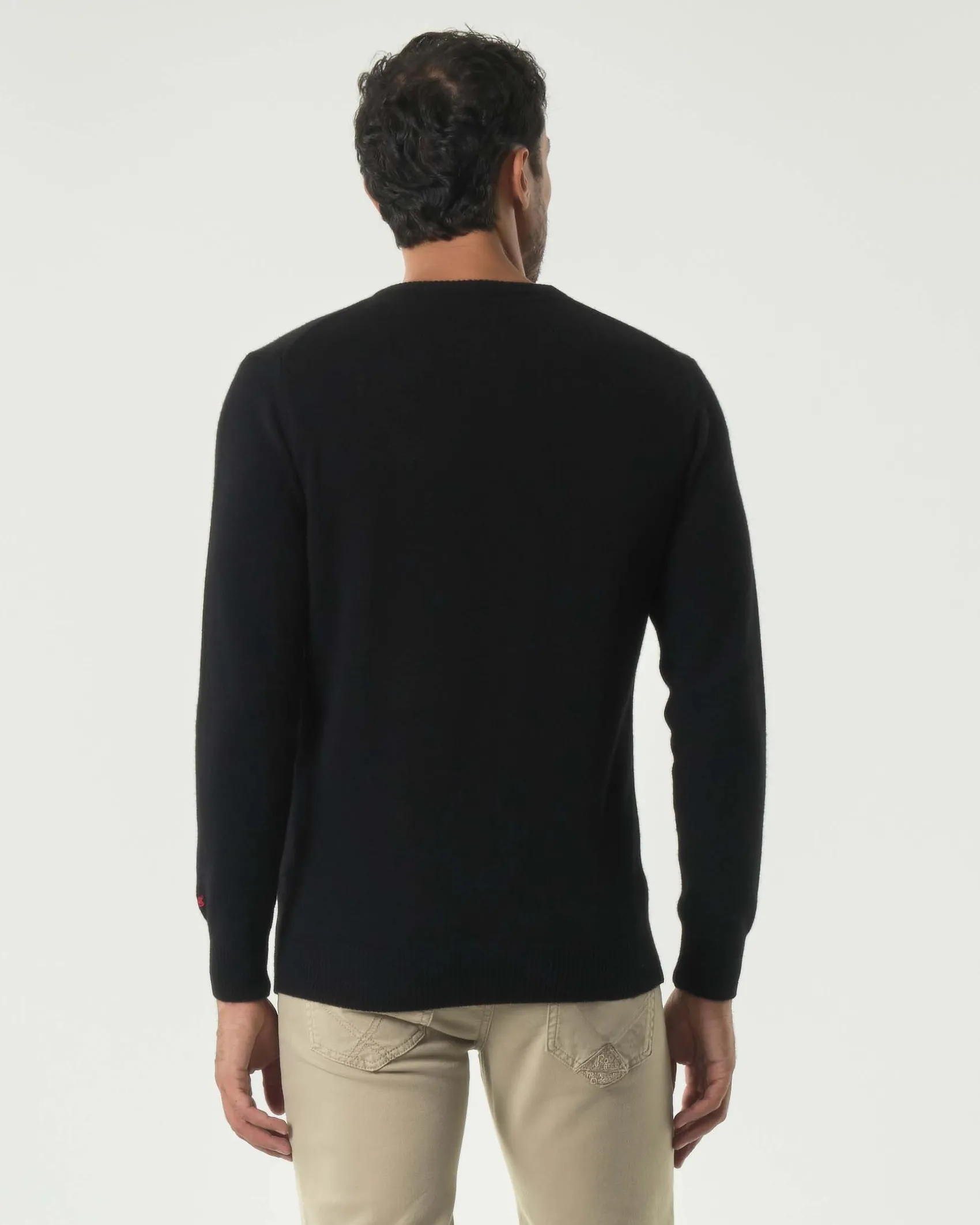 Maglia girocollo MC2 Saint Barth nera in lana e cashmere con ricamo Vip Club Cortina