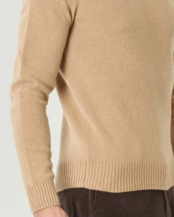 Maglia girocollo Pellizzari color cammello in misto lana e cachemire finezza 7