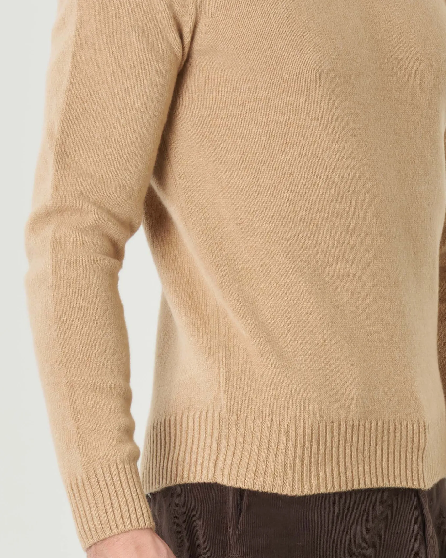 Maglia girocollo Pellizzari color cammello in misto lana e cachemire finezza 7