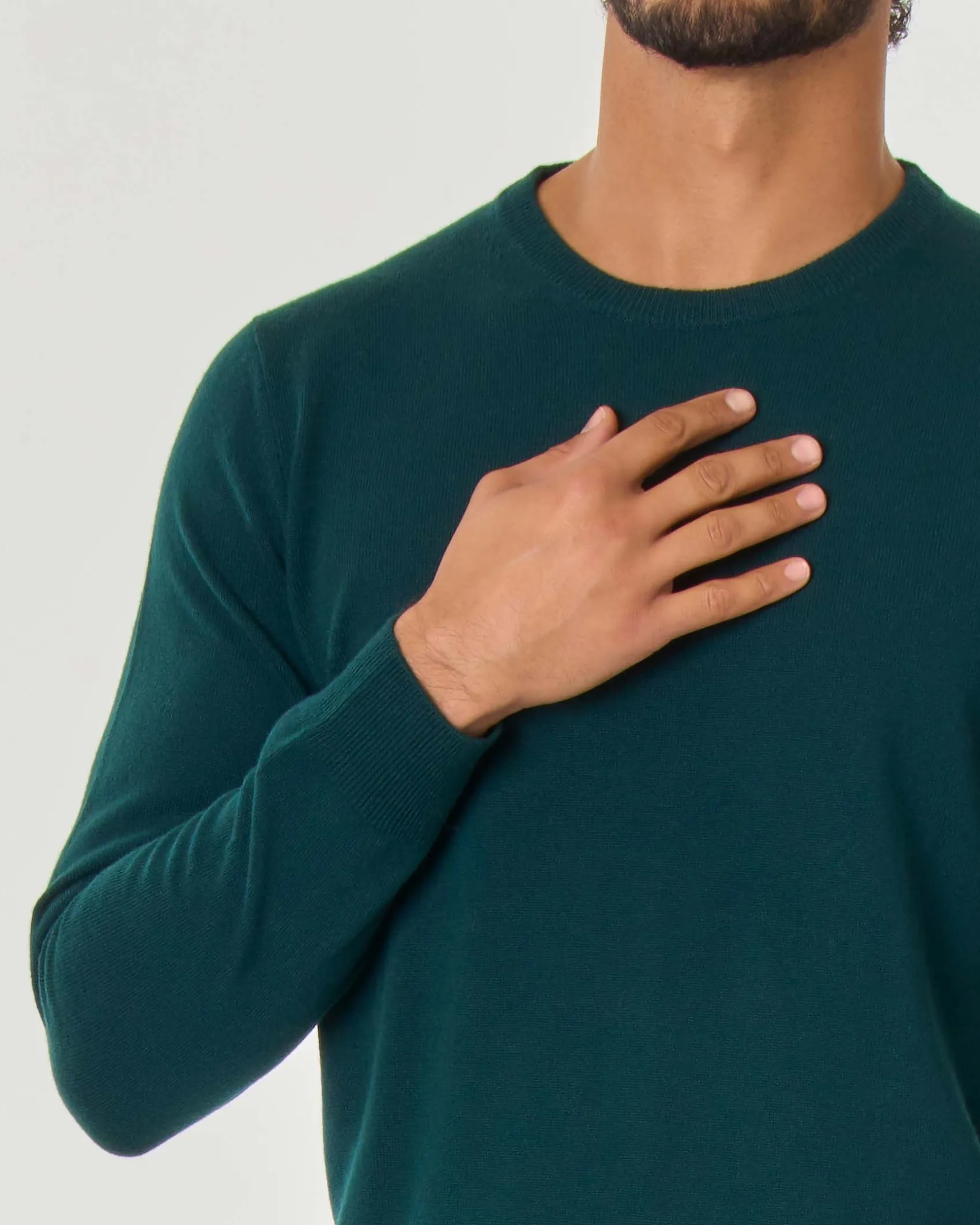 Maglia girocollo Pellizzari verde scuro in puro cachemire