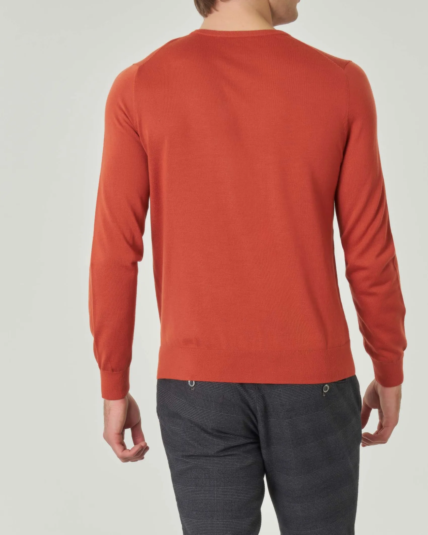 Maglia girocollo Pellizzari color coccio in pura lana merinos ultrafine