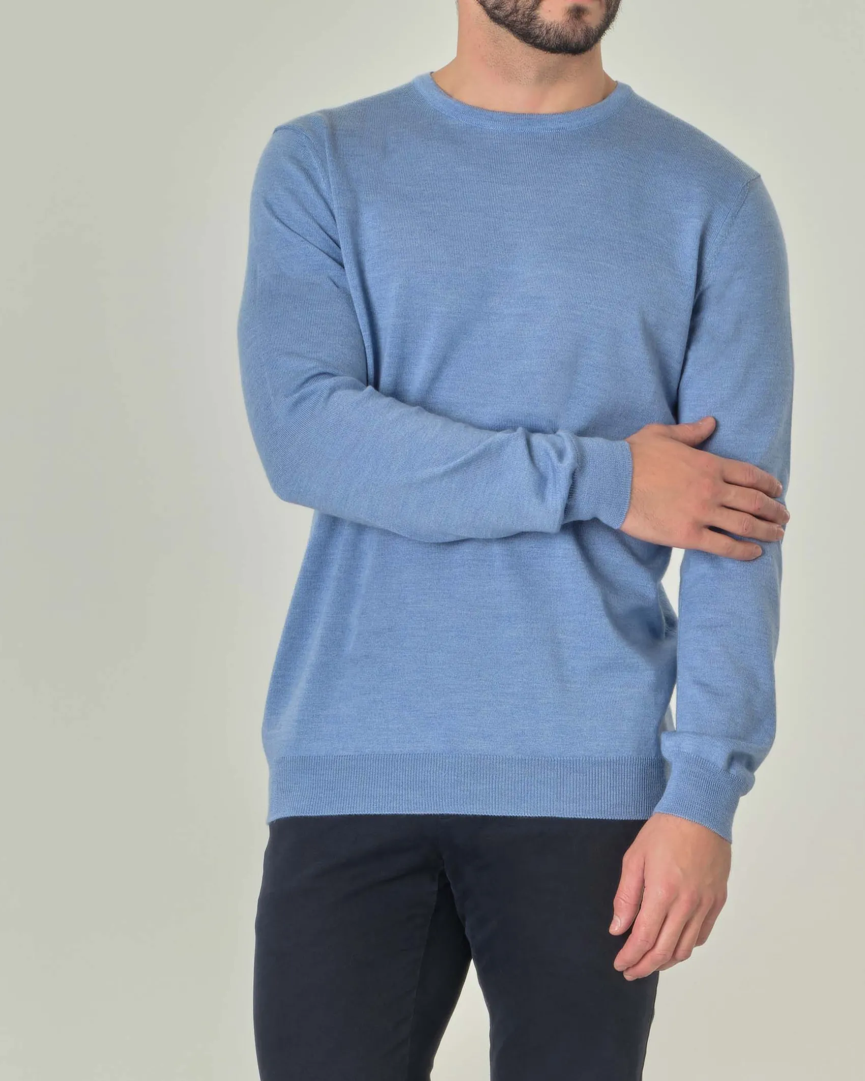 Maglia girocollo Pellizzari azzurra in pura lana merino