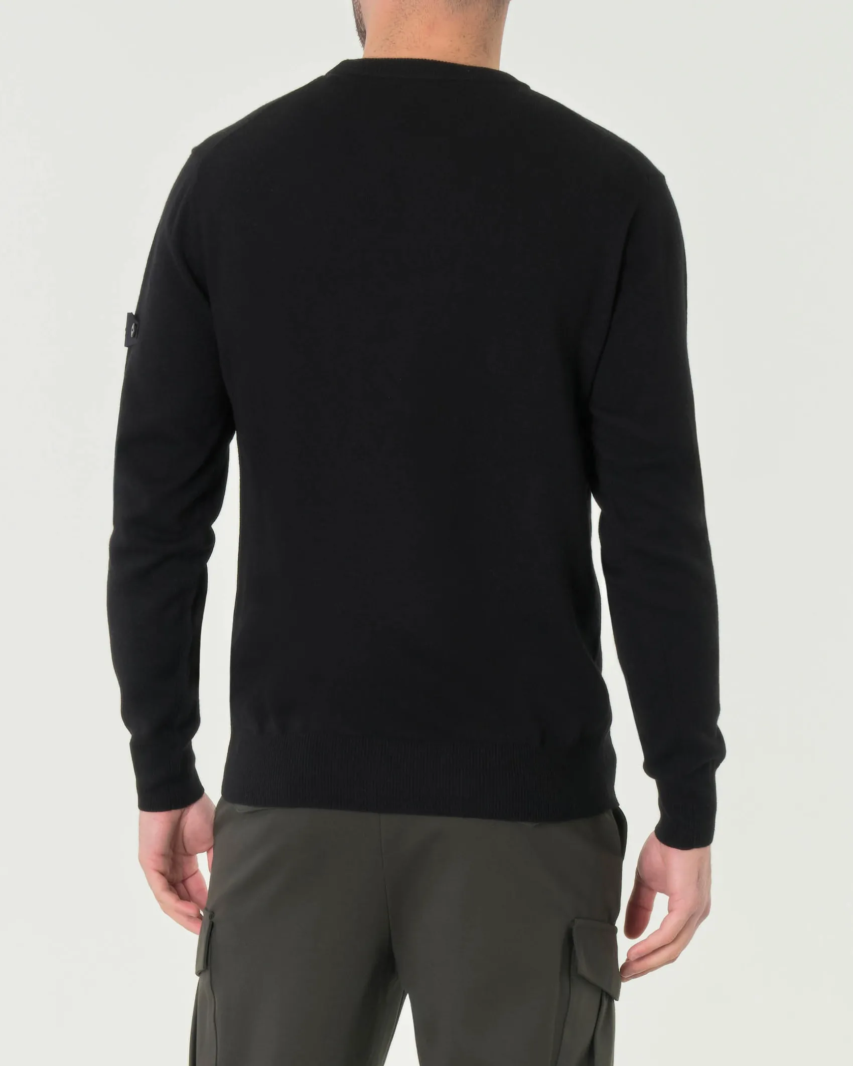 Maglia girocollo Peuterey nera in misto lana