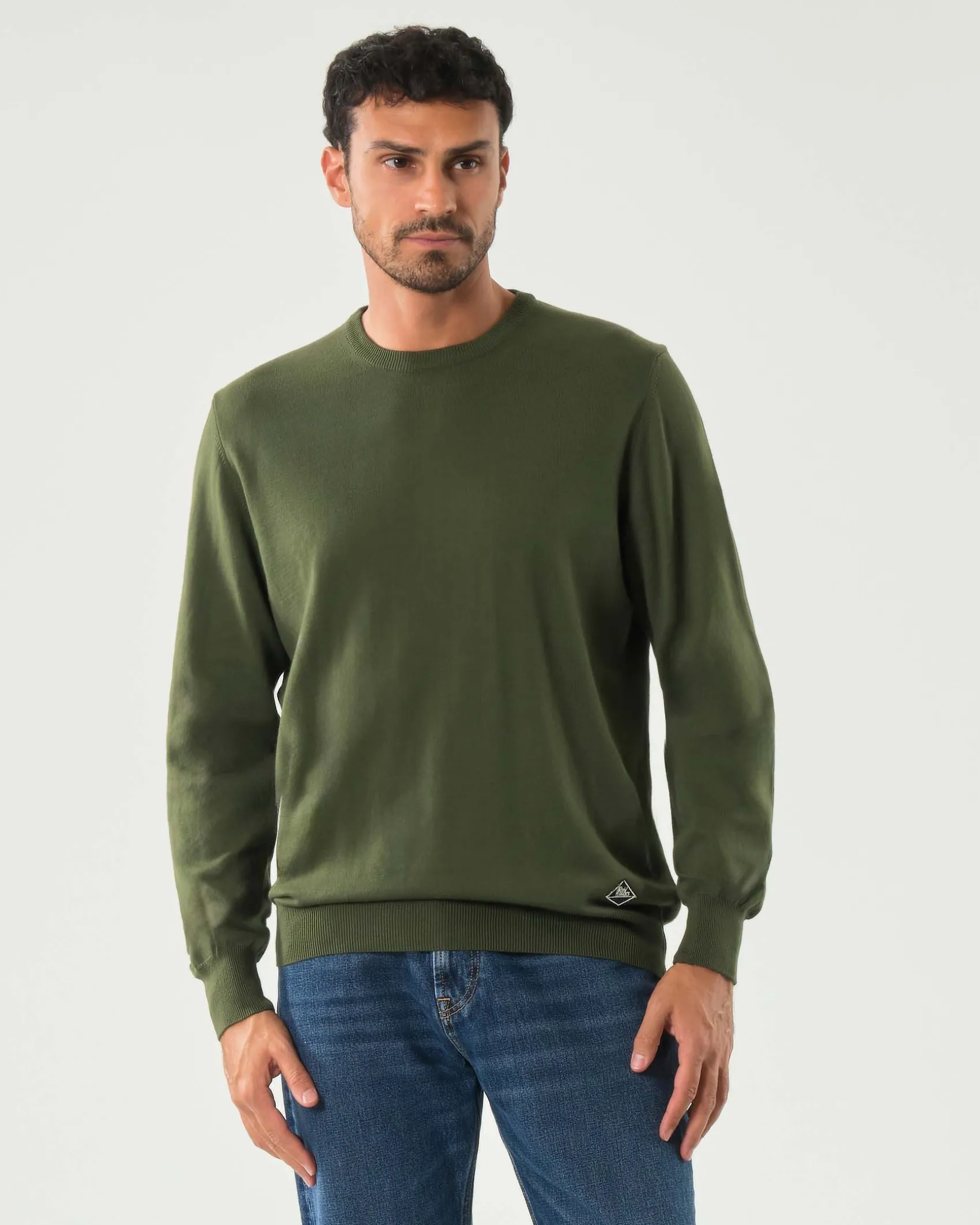 Maglia girocollo Roy Roger's verde militare regular-fit in puro cotone con patch logo sul fianco