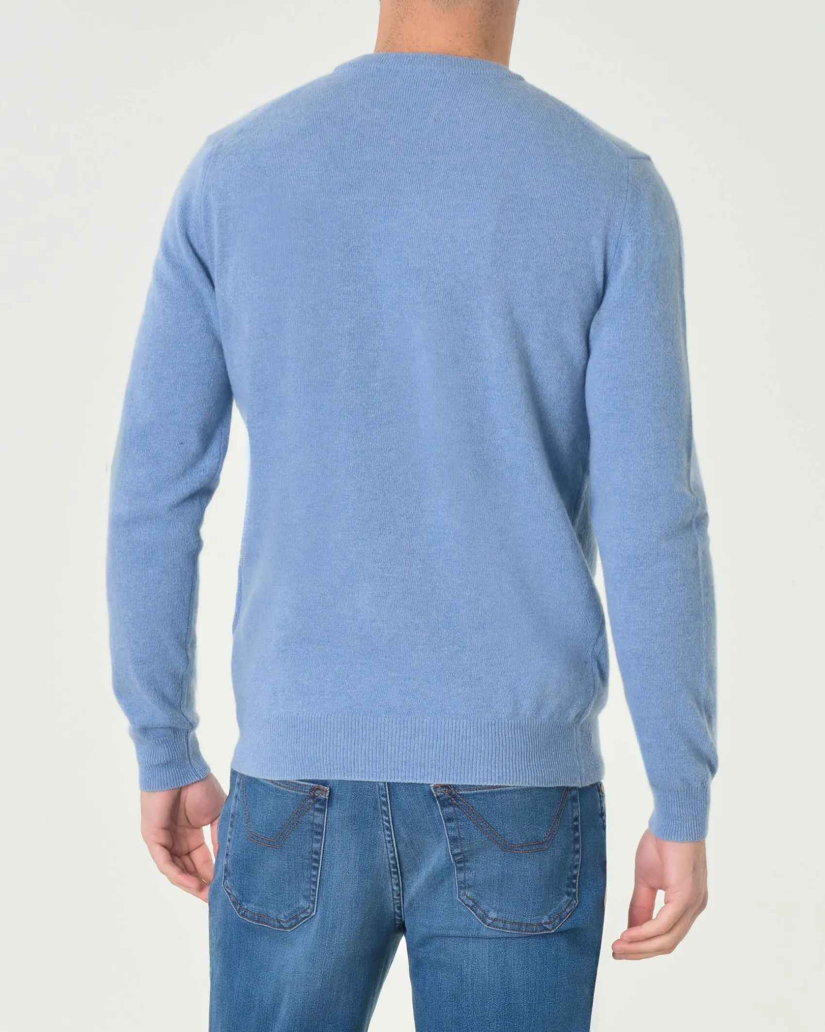 Maglia girocollo Woolrich azzurra in lambswool di pura lana con logo ricamato sul polso