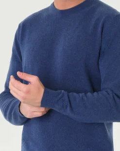 Maglia girocollo Woolrich blu indaco in lambswool di pura lana con logo ricamato sul polso
