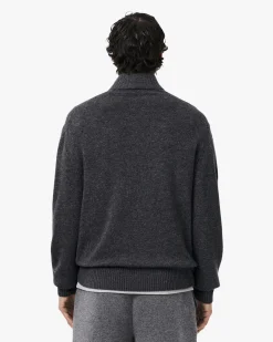 Maglia Lacoste grigio antracite in lambswool di pura lana a collo alto e apertura a mezza zip