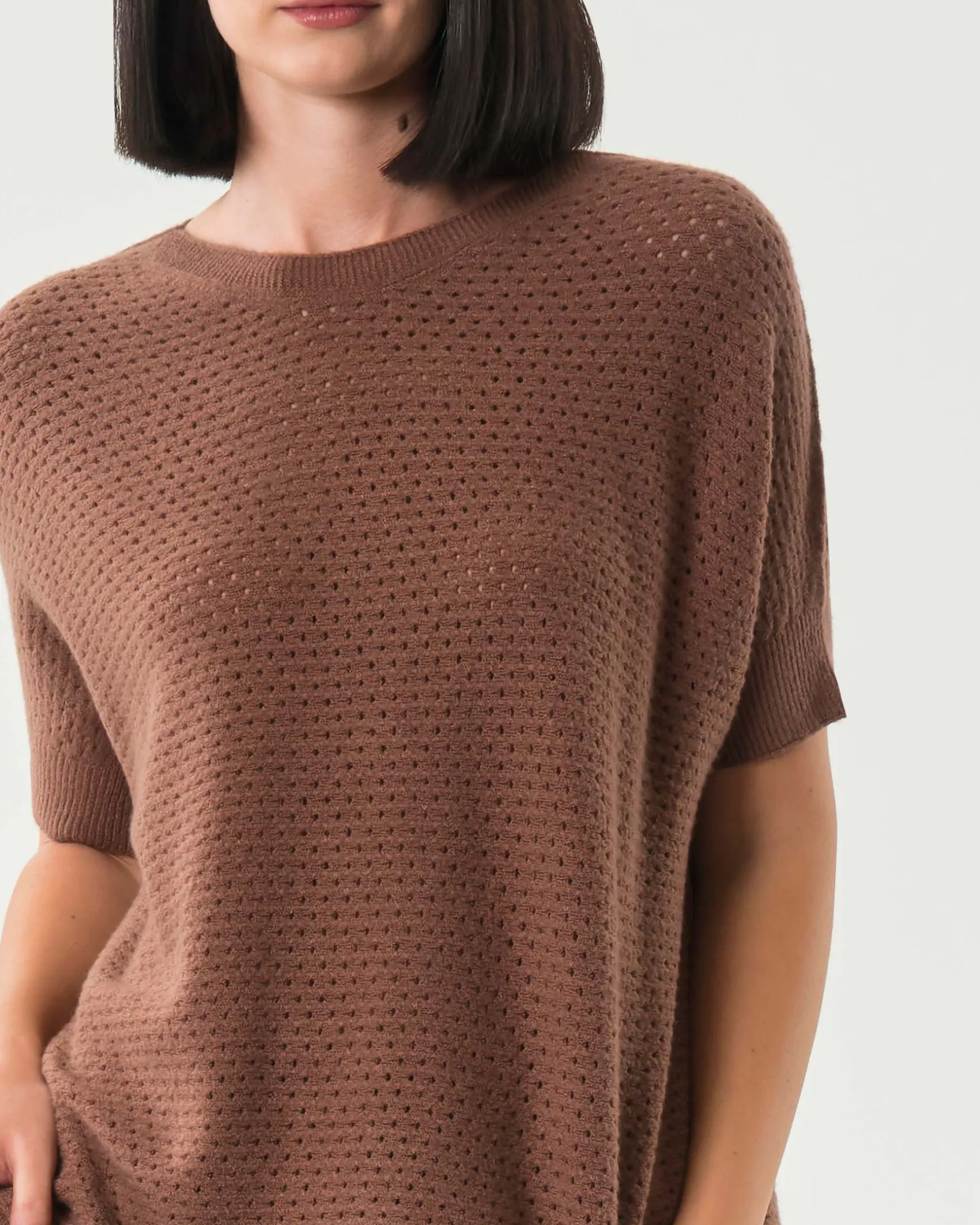 Maglia over color coccio Hlo! a maniche corte in misto viscosa a lavorazione a rete all over