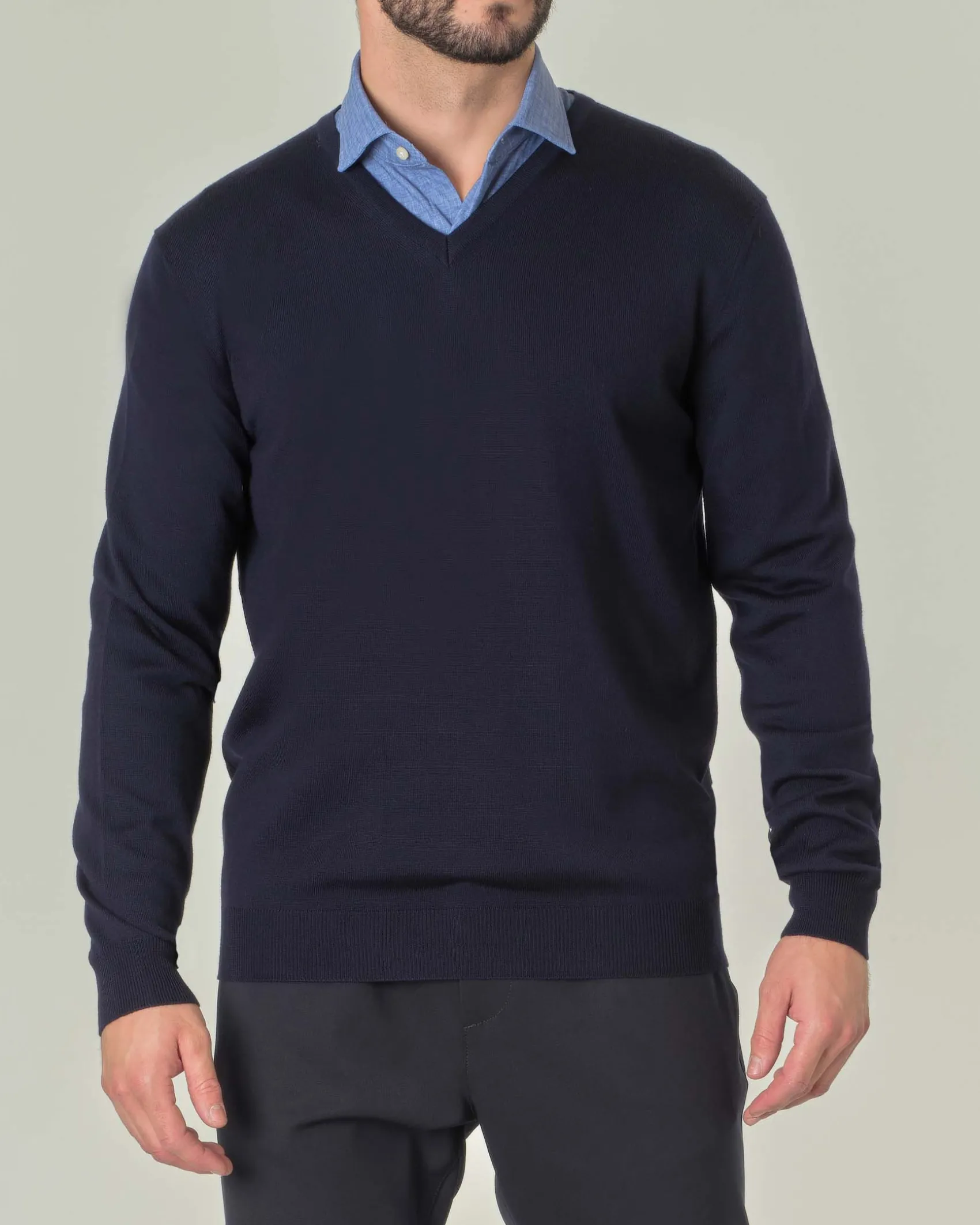 Maglia Pellizzari con scollo a V blu navy in pura lana merino