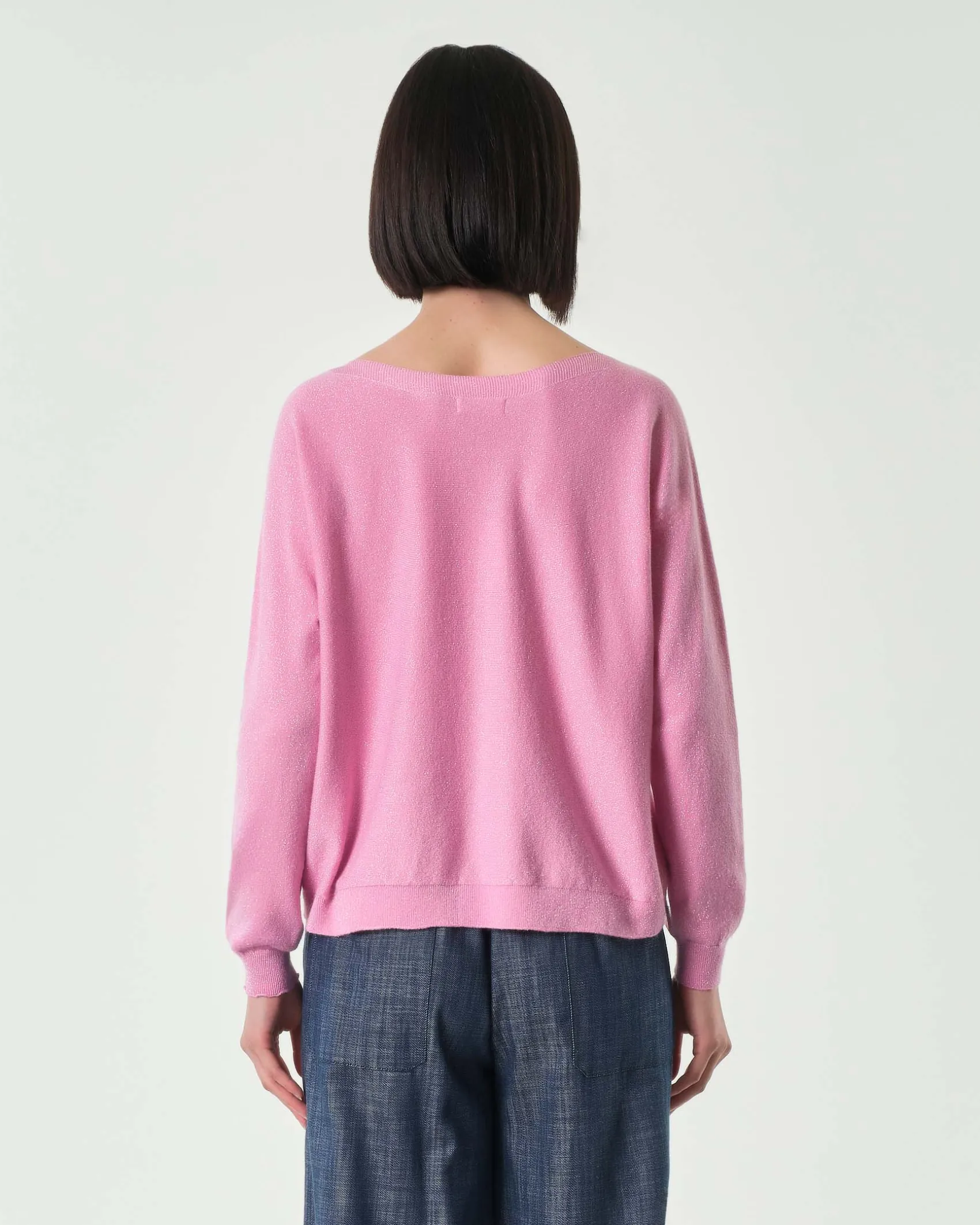 Maglia rosa bubble in misto viscosa con inserti in lurex oro e scollo a barchetta