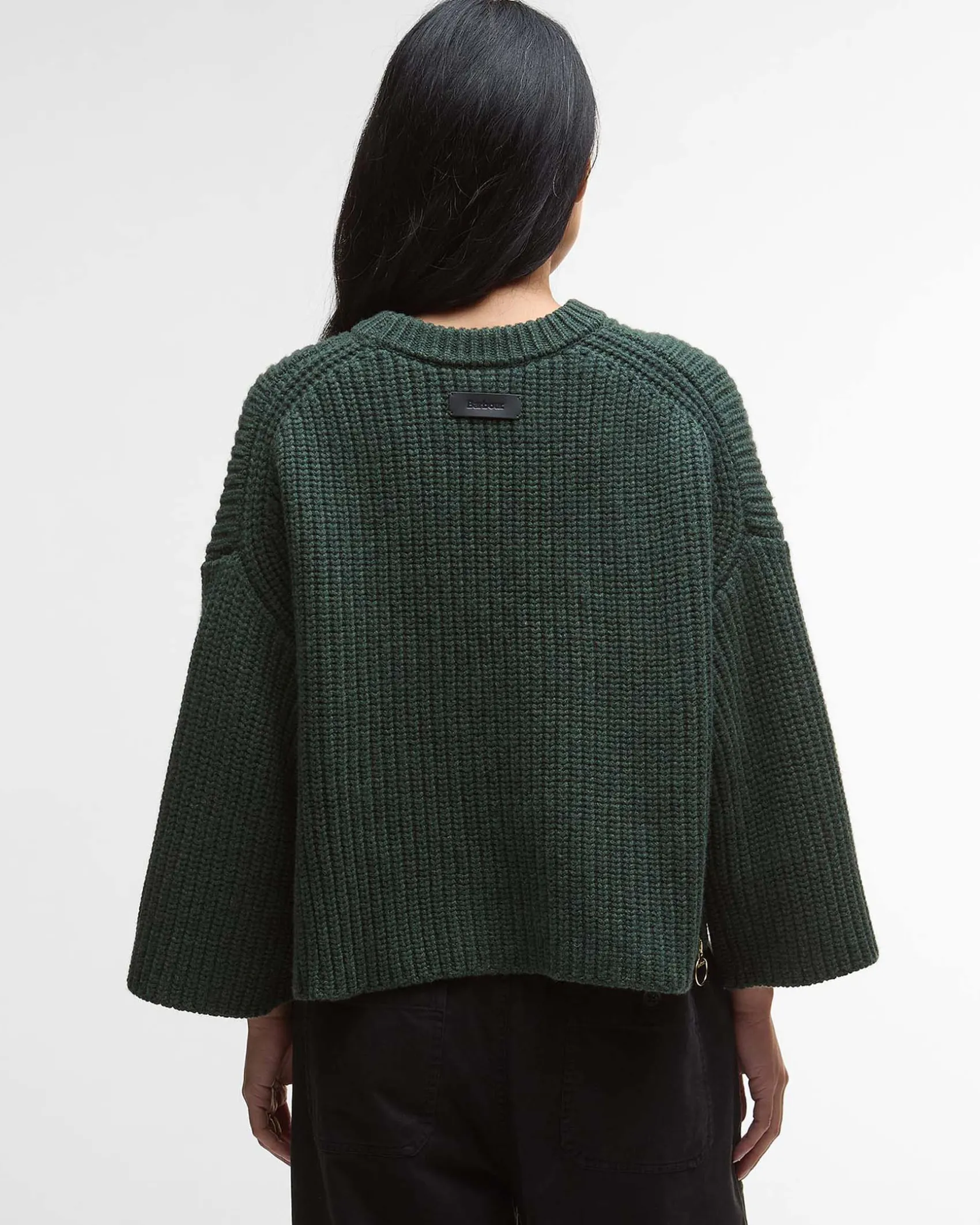 Maglia verde Barbour modello Lilian a coste in lana merino con spacchi laterali e chiusura a cernirea
