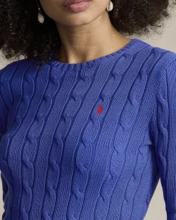Maglioncino blu China in cotone lavorazione a trecce con logo rosso ricamato sul petto