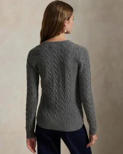 Maglioncino grigio Polo Ralph Lauren in lana e cashmere a trecce con scollo a V e logo ricamato sul petto
