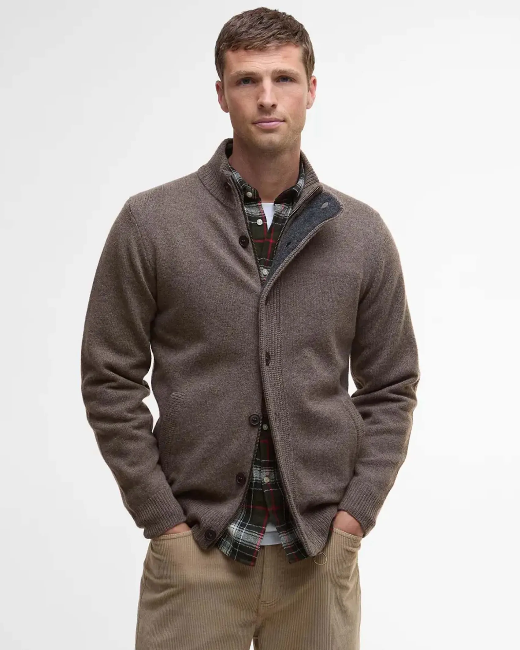 Maglione Barbour color noce in pura lana con doppia chiusura zip e bottoni