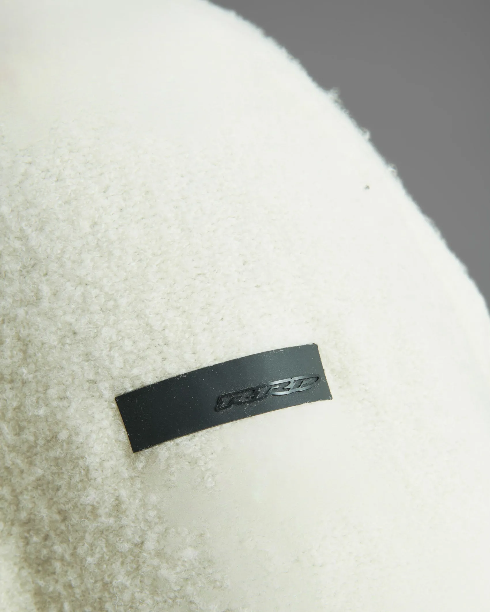 Maglione girocollo R.R.D. Bouclè Round Knit color panna