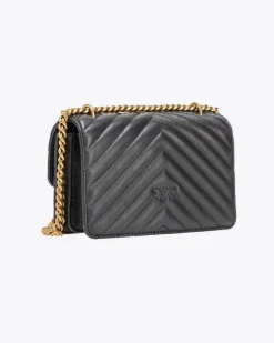 Mini Classic Bag Chevron in pelle nera con fibbia Love Birds dorata e tracolla a catena regolabile