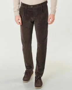 Pantalone chino Ashki.i marrone in velluto di misto cotone e modal stretch