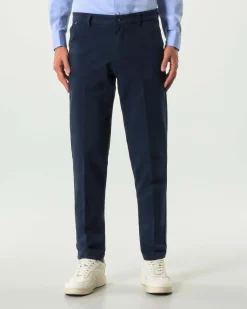 Pantalone chino Boss Kaiton blu in twill di cotone stretch